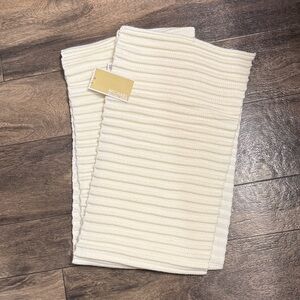 NWT Michael Kors Ivory Ribbed Knit Scarf